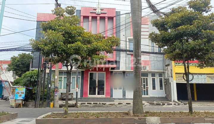 Rumah dan Tempat Usaha 0 Jalan Raya Kalimantan Gresik