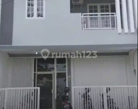 Affordable 2-Story House Pesona Permata Gading Central Comfortable Residence