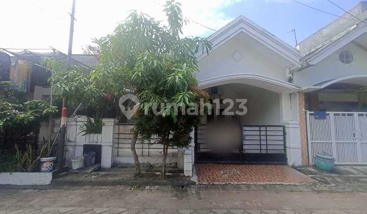 Well-Maintained House in Deltasari Indah Sidoarjo, A Comfortable Residential Center
