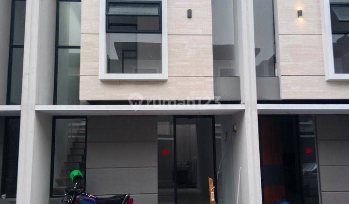 Rumah Baru 2 Lantai Jalan leuwi Panjang dekat festival city link 1