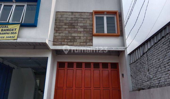 Ruko Mainroad di Jalan Cisaranten Wetan Bandung 1