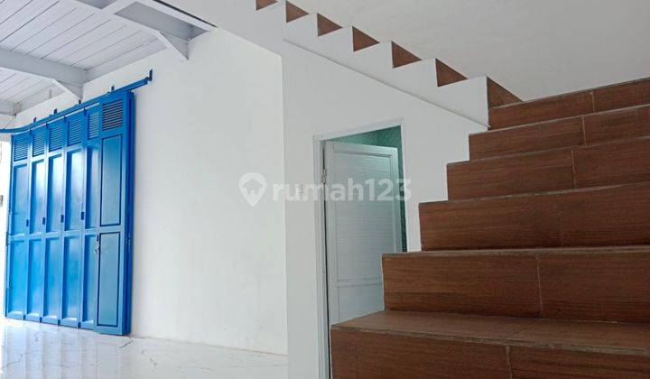 Ruko Mainroad di Jalan Cisaranten Wetan Bandung 8