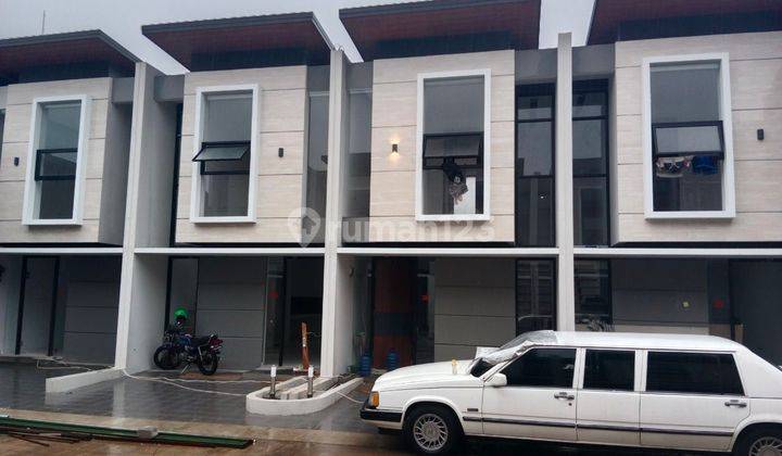 Rumah Baru 2 Lantai di Leuwi Panjang dekat soekarno hatta 1