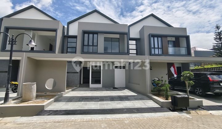 Rumah Baru 2 Lantai di Setiabudi Pondok Hijau Kawasan Bandung