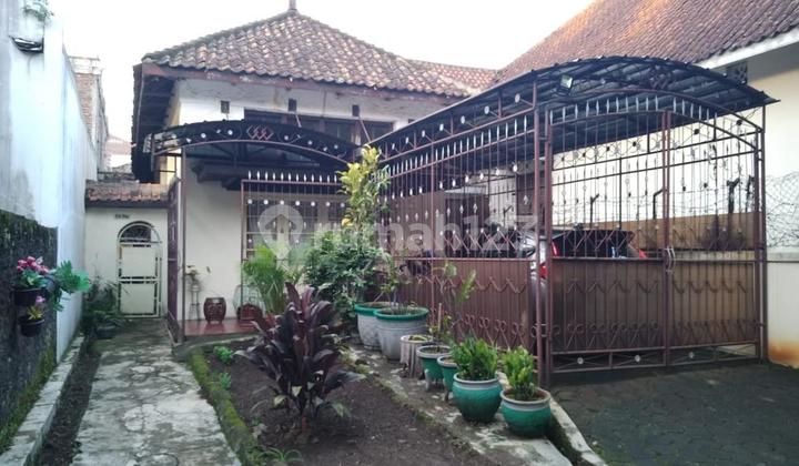 Rumah Heritage A Belanda Mainroad Gatot Subroto Dekat Alun Alun Bandung