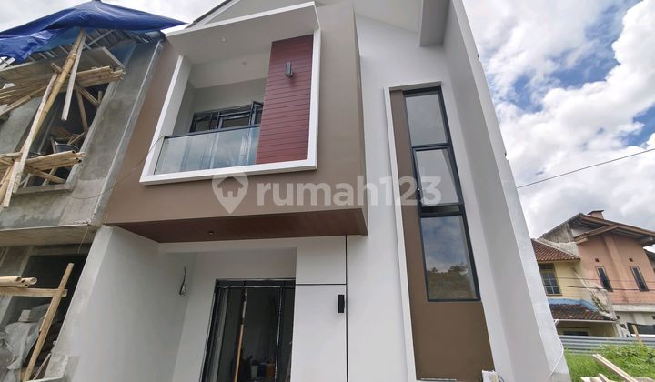 Kesempatan Punya Rumah On Progress 2 Lantai di Cluster di Antapani Tengah Lokasi Favorit
