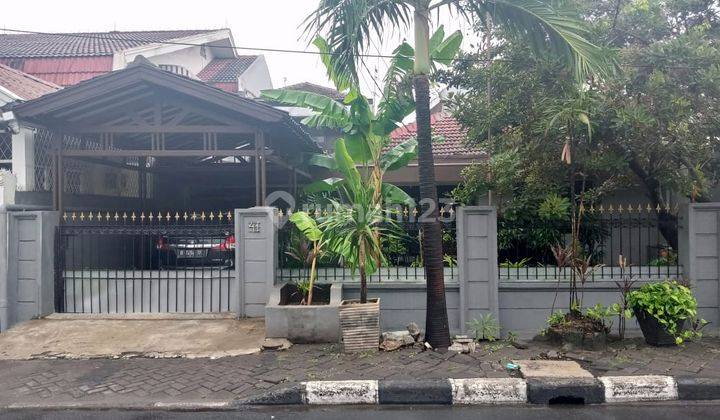 Dijual Rumah di Jl. Pulo Asem Timur Raya 1