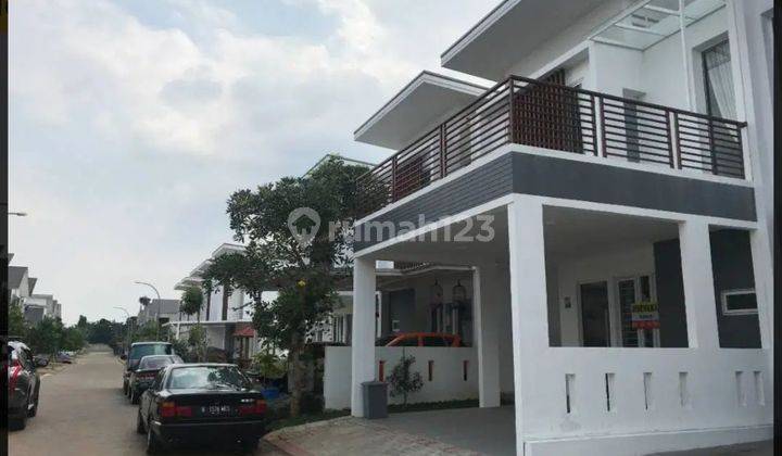 Rumah 2 Lantai di Discovery Bintaro, Tangerang Selatan 1