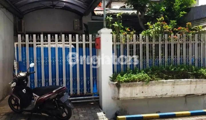 RUMAH SECOND TERAWAT DARMO PERMAI SIAP HUNI SBY BARAT DEKAT SATELIT SUKOMANUNGGAL HR MUHAMMAD PAKUWON MALL RUMAH SECOND TERAWAT DARMO PERMAI SIAP HUNI SBY BARAT DEKAT SATELIT SUKOMANUNGGAL HR MUHAMMAD PAKUWON MALL