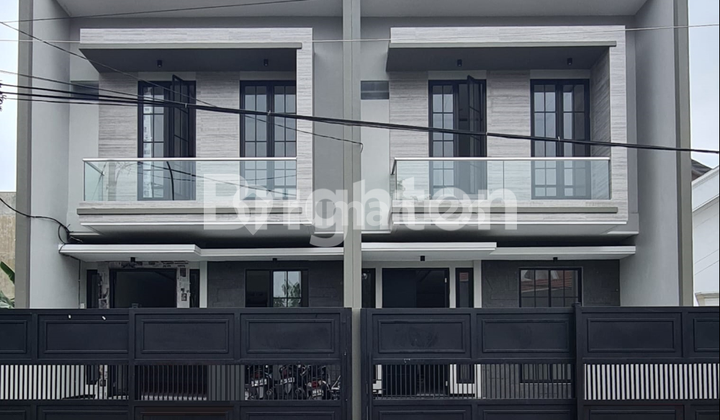 RUMAH MINIMALIS NEW GRESS ONE GATE DHARMAHUSADA INDAH 2 MENIT KE GALAXY MALL DEKAT ITS UNAIR C KERTAJAYA PAKUWON CITY MANYAR MULYOSARI RUMAH MINIMALIS NEW GRESS ONE GATE DHARMAHUSADA INDAH 2 MENIT KE GALAXY MALL DEKAT ITS UNAIR C KERTAJAYA PAKUWON CITY MANYAR MULYOSARI