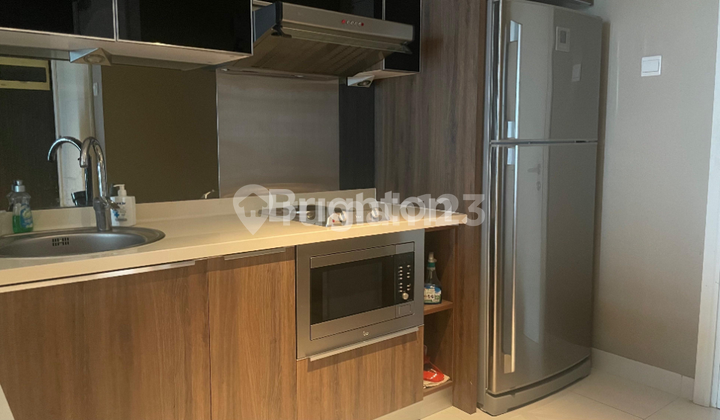 APARTEMEN 2BR FURNISHED STRATEGIS TRILLIUM SELANGKAH KE PLAZA SURABAYA DEKAT STASIUN GUBENG GRAND CITY TUNJUNGAN  2
