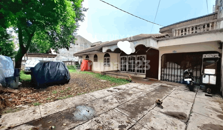 Rumah Pinggir Jalan Raya Bisa Untuk Kantor Di Petukangan Selatan Rumah Pinggir Jalan Raya Bisa Untuk Kantor Di Petukangan Selatan