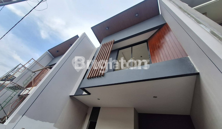 GRESS NEW MINIMALIS, RUMAH DI MULYOSARI, LEBAR 5, 2 LT, MINIMALIS, DEKAT DENGAN SUTOREJO, PAKUWON CITY GRESS NEW MINIMALIS, RUMAH DI MULYOSARI, LEBAR 5, 2 LT, MINIMALIS, DEKAT DENGAN SUTOREJO, PAKUWON CITY