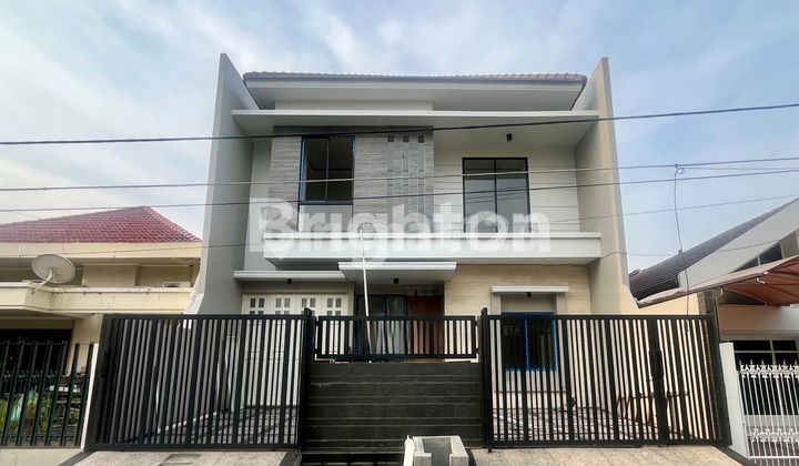 NEW 2-Storey House in Manyar Kertoadi, Minimalist, Premium Location 1
