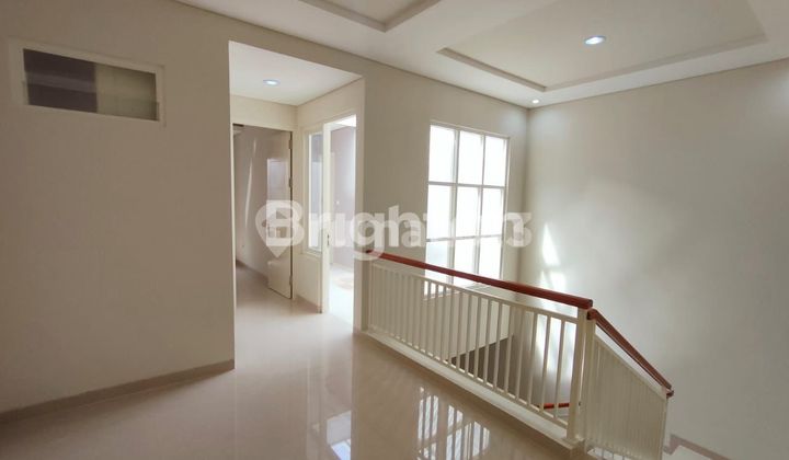 NEW Rumah Manyar Tirtoyoso Selatan, 2Lt, Minimalis, Row Jln 2Mbl 2