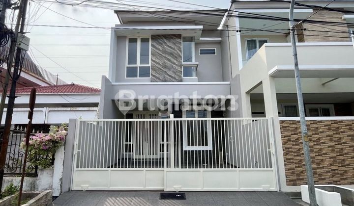 NEW Rumah Manyar Tirtoyoso Selatan, 2Lt, Minimalis, Row Jln 2Mbl NEW Rumah Manyar Tirtoyoso Selatan, 2Lt, Minimalis, Row Jln 2Mbl