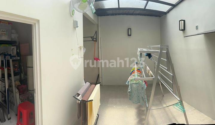 RUMAH 100M KE OERR DAN AMESTA LIVING GUNUNG ANYAR SEMI FURNISHED 2