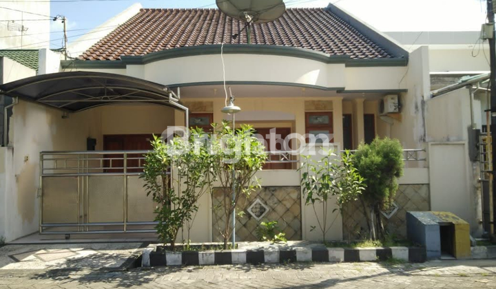RARE FIND, KUTISARI HOUSE, 1.5 STORIES, 9 METERS WIDE, NEGOTIABLE