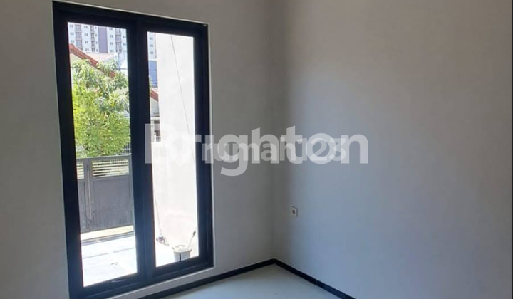 KALIJUDAN VILLA HOUSE SURABAYA STRATEGIC ONE GATE SYSTEM FULL GRANITE 2