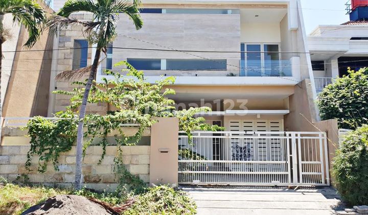 RUMAH KERTAJAYA DHARMAHUSADA SURABAYA NEW GRESS MINIMALIS ROW JALAN 3 MOBIL 1