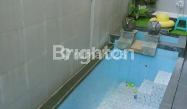RUMAH GIANYAR BALI, 2 LANTAI,  LEBAR 11, ADA MINI POOL 2