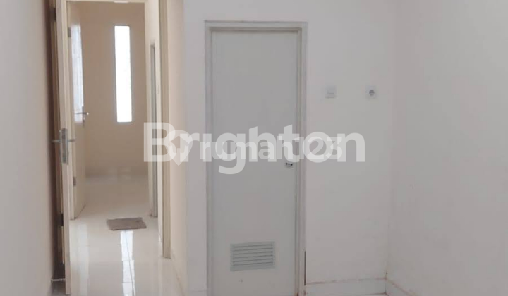 RUMAH GRAHA SUKOLILO REGENCY, DKT PAKUWON CITY, ROW 2 MOBIL 2