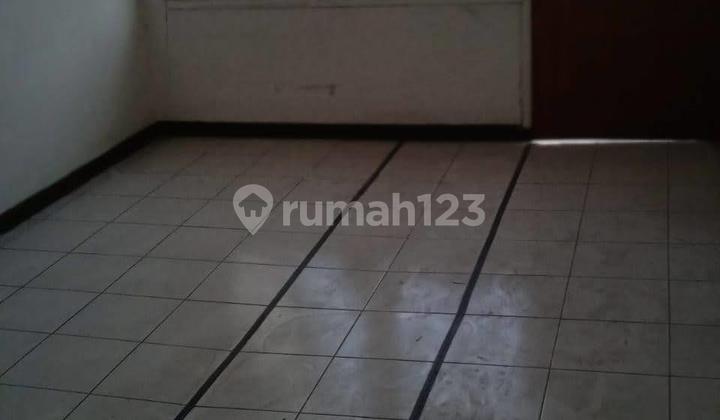 Only Buyer, Rumah Klampis Semolo, Manyar Jaya, Row 2 Mobil, 2 Lantai 2