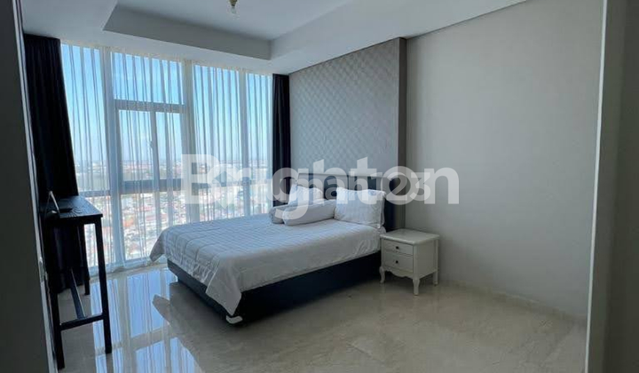 VOILA CIPUTRA WORLD LANTAI 20 FURNISH TYPE 2 BR 2