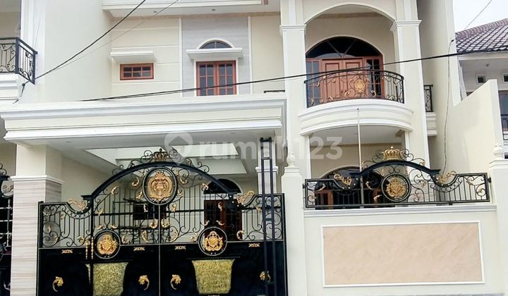 RUMAH BARU MANYAR REJO NGAGEL MANYAR KARTIKA SURABAYA, 2 LT NEGO TIPIS