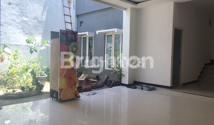 Rumah Daerah Komersial Raya Kupang Baru Surabaya Dekat Tol, Supermallnego