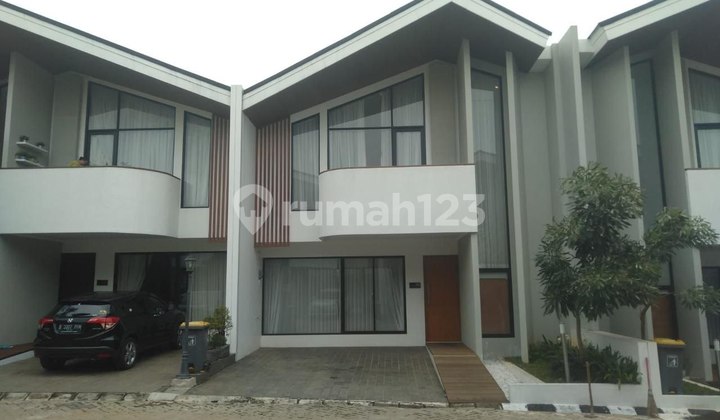 Rumah Second Strategis Semi Furnished di Sukatani Depok 1