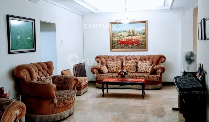 Dijual Rumah Strategis Dekat Pintu Tol Di Cikini Bintaro Sektor 7