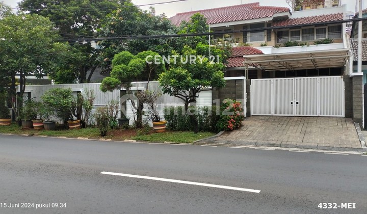 Rumah Strategis Harga Menarik Di Pondok Indah Jakarta Selatan