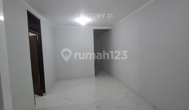 Disewakan Rumah Di Bintaro Sektor 5  Siap Huni Strategis 2