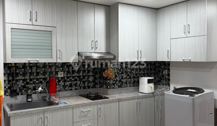 Luxury Unit M Town Signature Tower Galaxy – Lantai Tinggi, Full Furnish, View Mewah Depan Mall Summarecon!