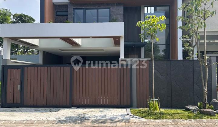 Woodland Citraland Premium Private Lift