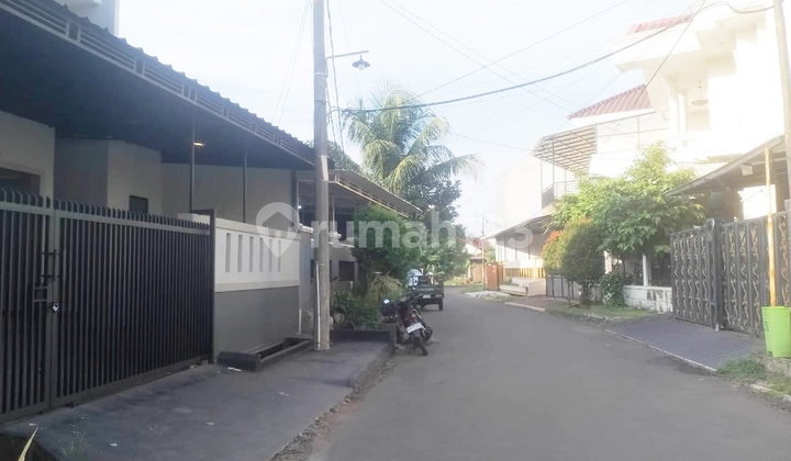 Dijual Cepat Rumah Strategis Tengah Kota Siap Huni di Villa Melati Mas Serpong Tangerang Selatan Banten 2