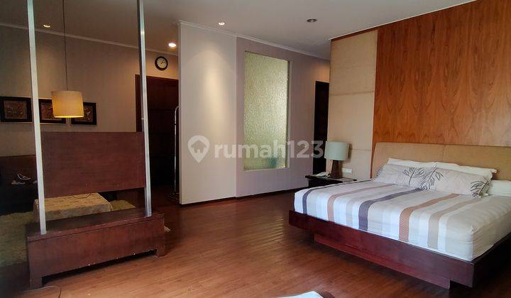 Rumah Green Garden, Ada Pool, Furnished Interior Bagus Mewah