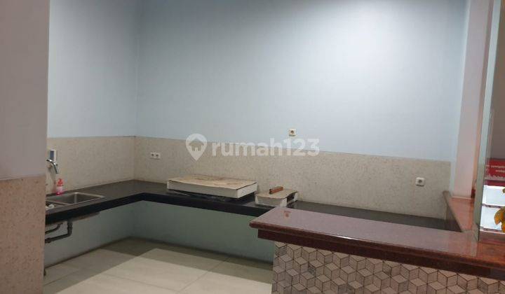 Rumah Pluit Hoek 20x15m , Semi Furnished Rapi Bagus 2