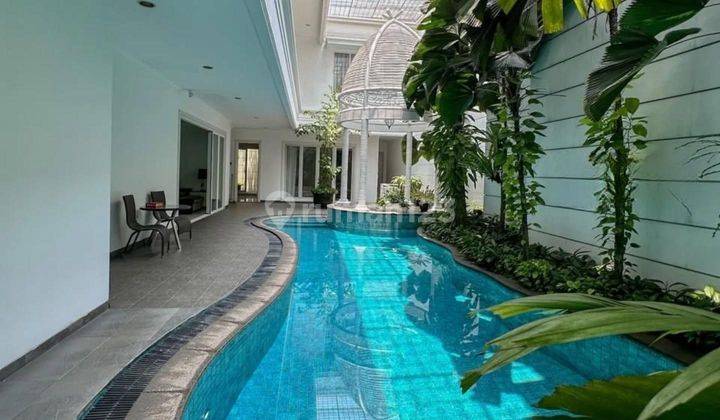 Rumah mewah Kebon Kacang dekat Mall Grand Indonesia, private pool 2