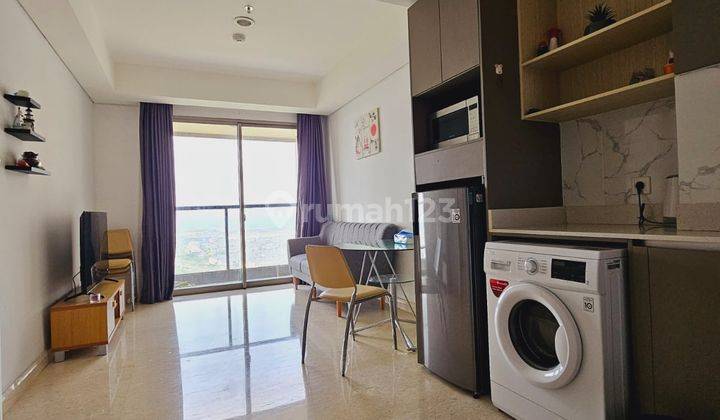 Apartemen Gold Coast 1 BR Full Furnished Rapi Bagus 2