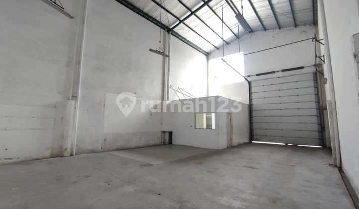 Gudang Bizpark Daan Mogot Jakarta Barat Luas 9X20 M,Rapi