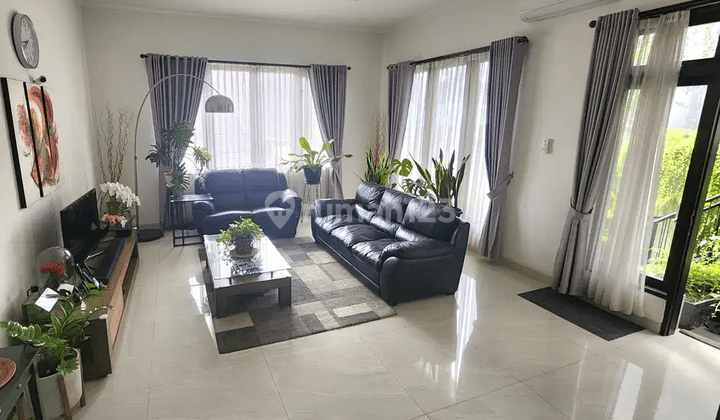 Rumah minimalis modern furnished bagus, Palmerah dekat Slipi Plaza