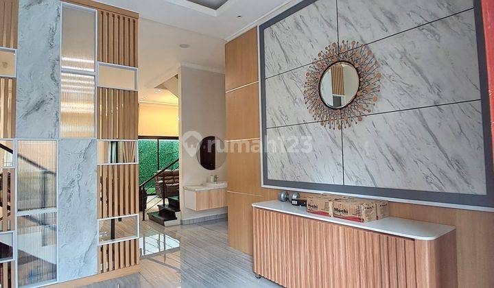 Rumah Green Garden Furnished Bagus Interior Mewah