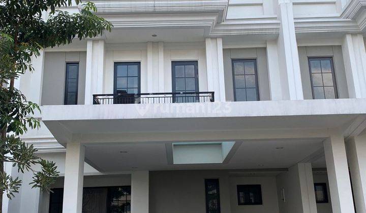 Rumah Sutera Winona 3 Lantai Renov Rapi Semi Furnished, Murah 1