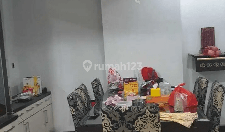 Rumah Pik Katamaran 8x25m, Furnished Rapi 2