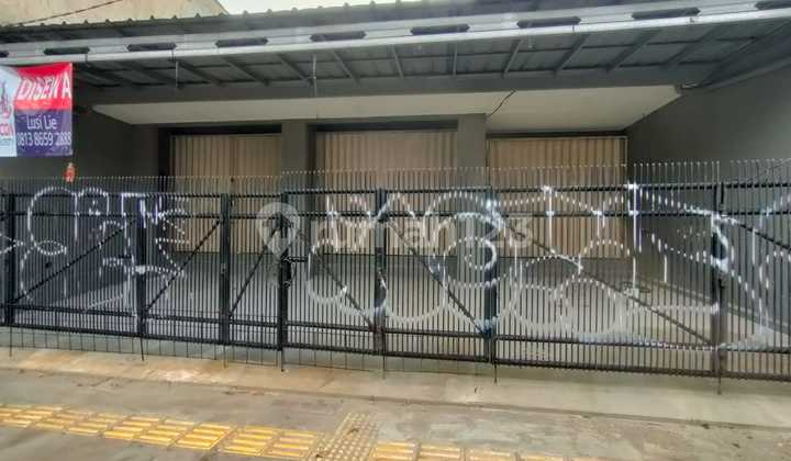 Shop House Jl. Panjang Raya, size 10x20m, next to Pizza Hut, neatly renovated 2
