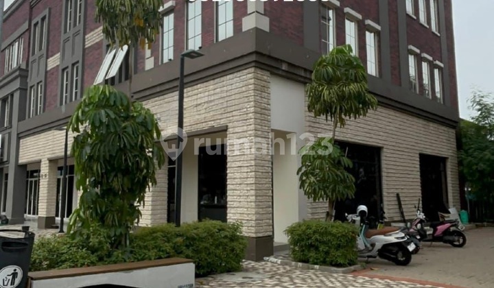 Ruko Boston Riverview Pik2, Hoek , Lokasi Bagus Ruko Boston Riverview Pik2, Hoek , Lokasi Bagus