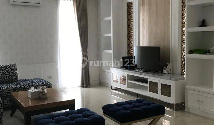 Rumah Lucky Park Grisenda Jakut, hoek , Furnished bagus mewah 1