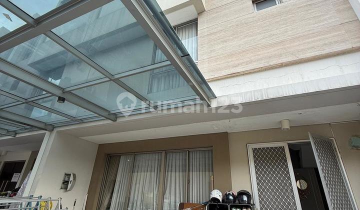 Golf Island Pik House, nicely furnished, good, cheap.